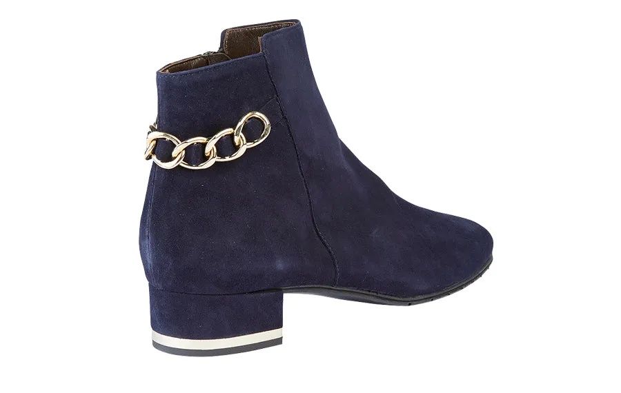 Br Equinox Navy