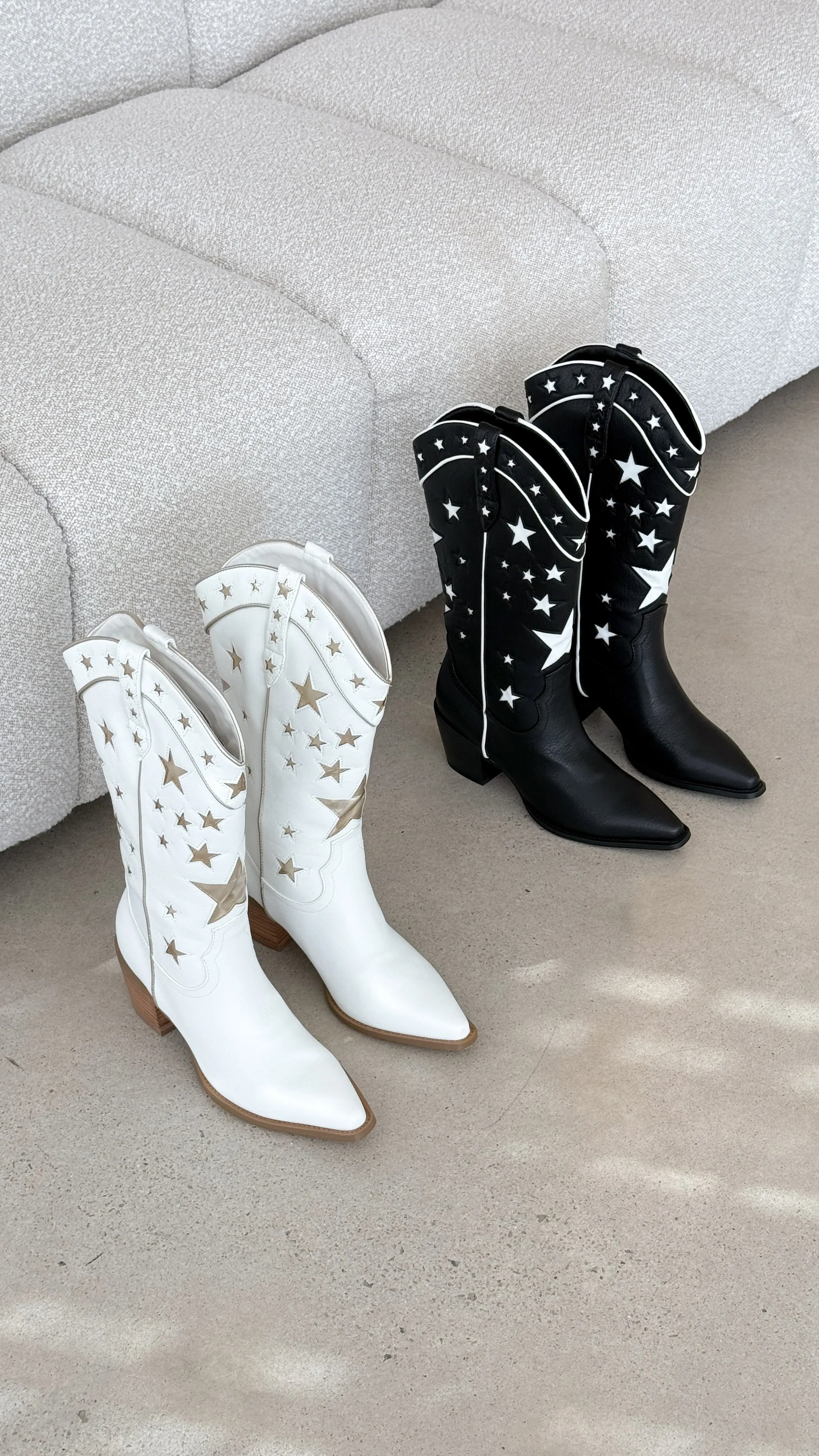 Dollie Boots - Black-White