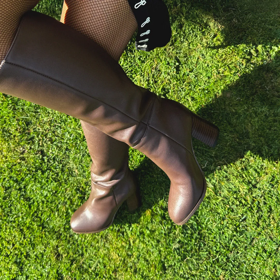 *EVIE - black leather knee boots
