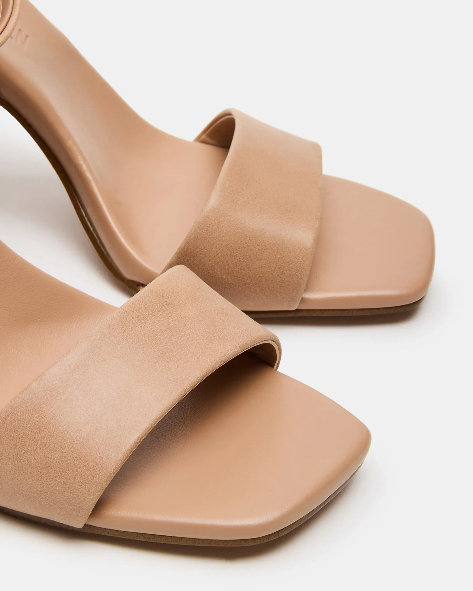 MESSA NATURAL LEATHER