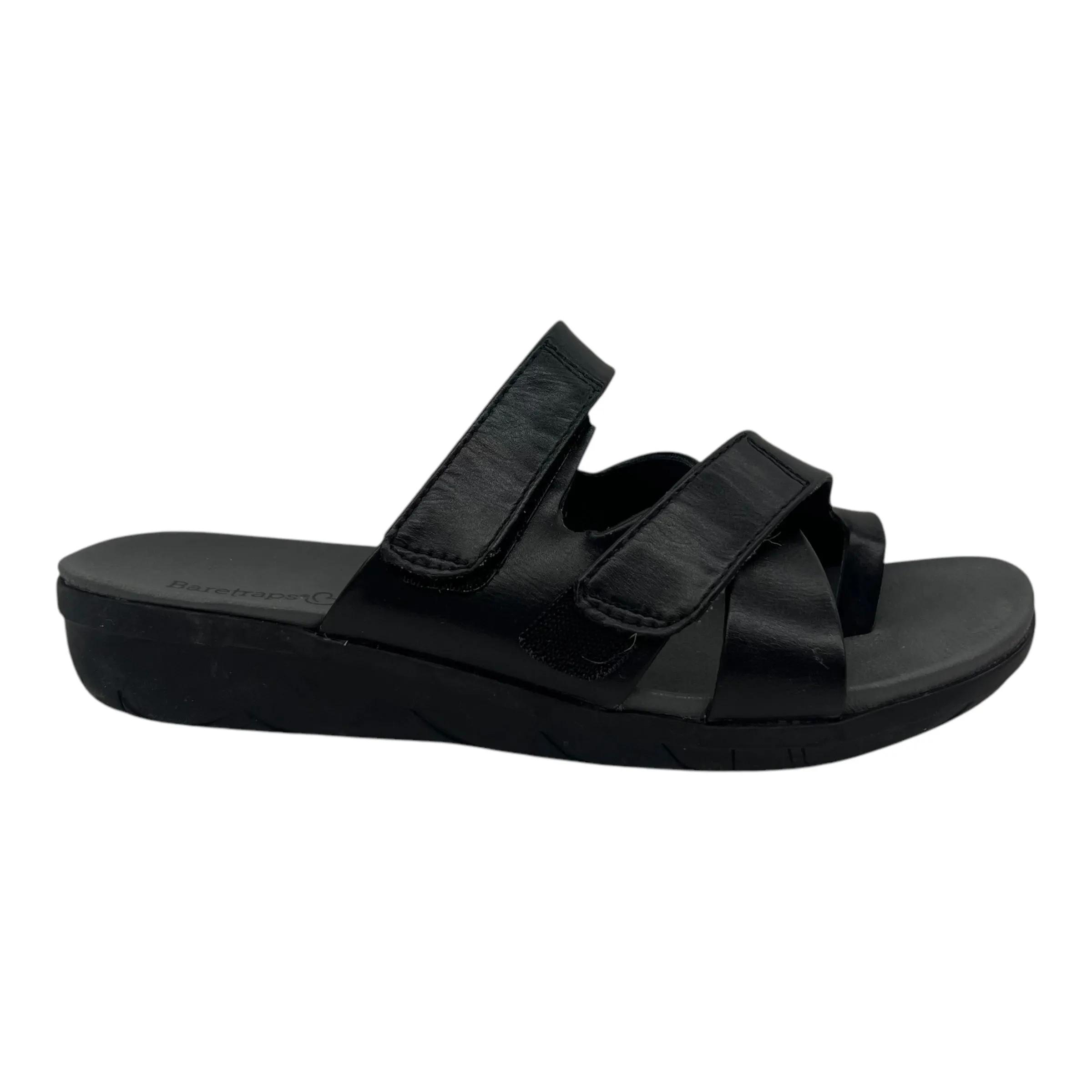 Sandals Flats By Bare Traps In Black, Size:6.5