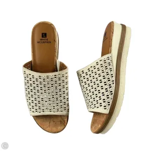 Sandals Heels Wedge By White Mountain In White, Size: 9