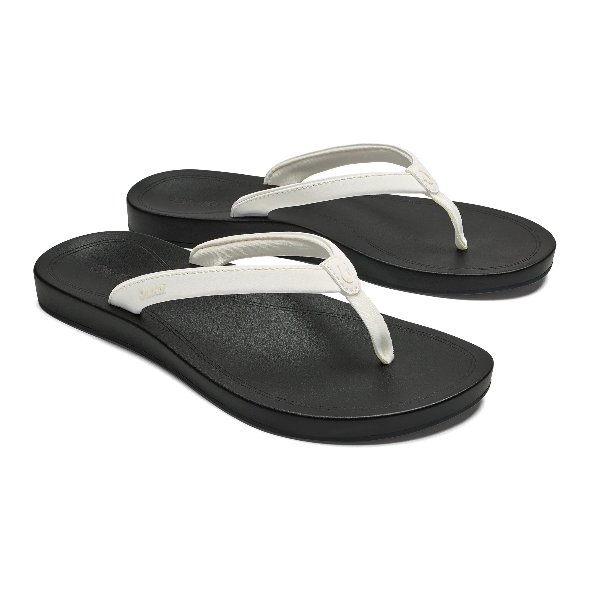 ‘Uiki - Bright White / Lava Rock