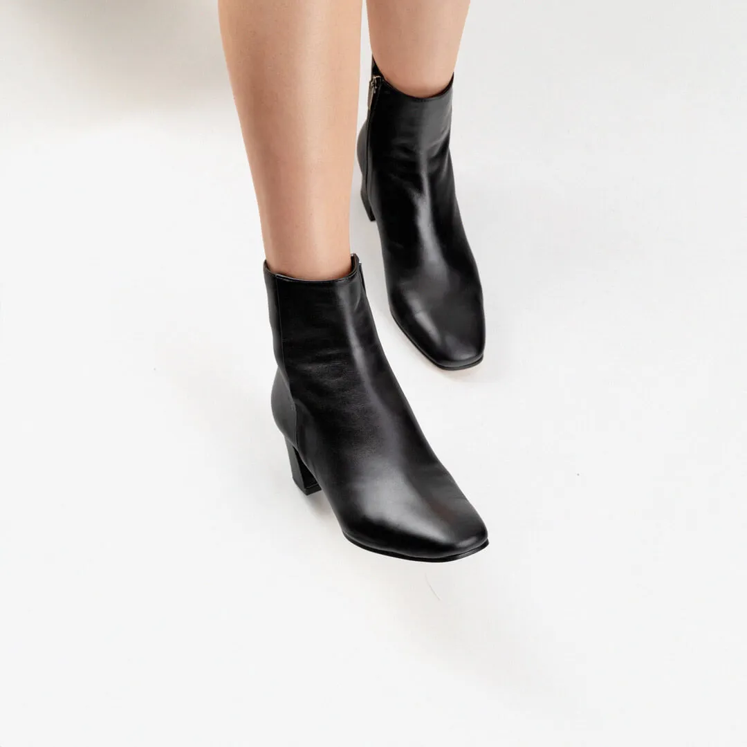 *UK size 13 - IVY - black, 8cm heels